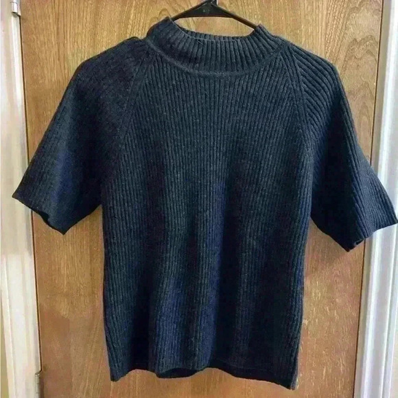 J.Jill VINTAGE 100% Merino Wool Turtleneck Short Sleeve Women’s Sweater 1X Black - Picture 2 of 5